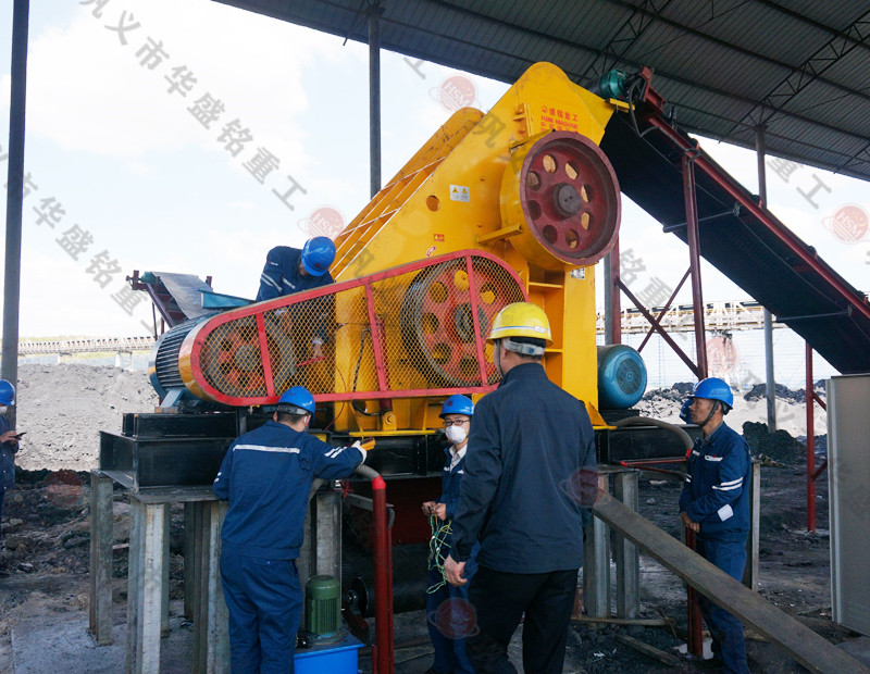 煤廠磚廠專用雙級破碎機