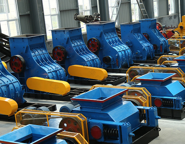 雙級無篩底粉碎機,雙級破碎機廠家 雙級無篩底粉碎機,雙級破碎機廠家